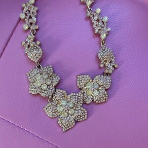 Elegant Pink Floral Necklace